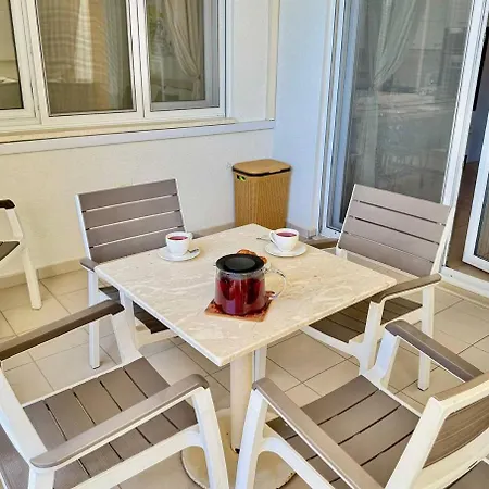 White Coast Apartman