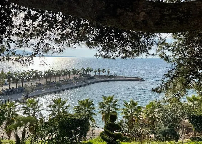 White Coast * Saranda